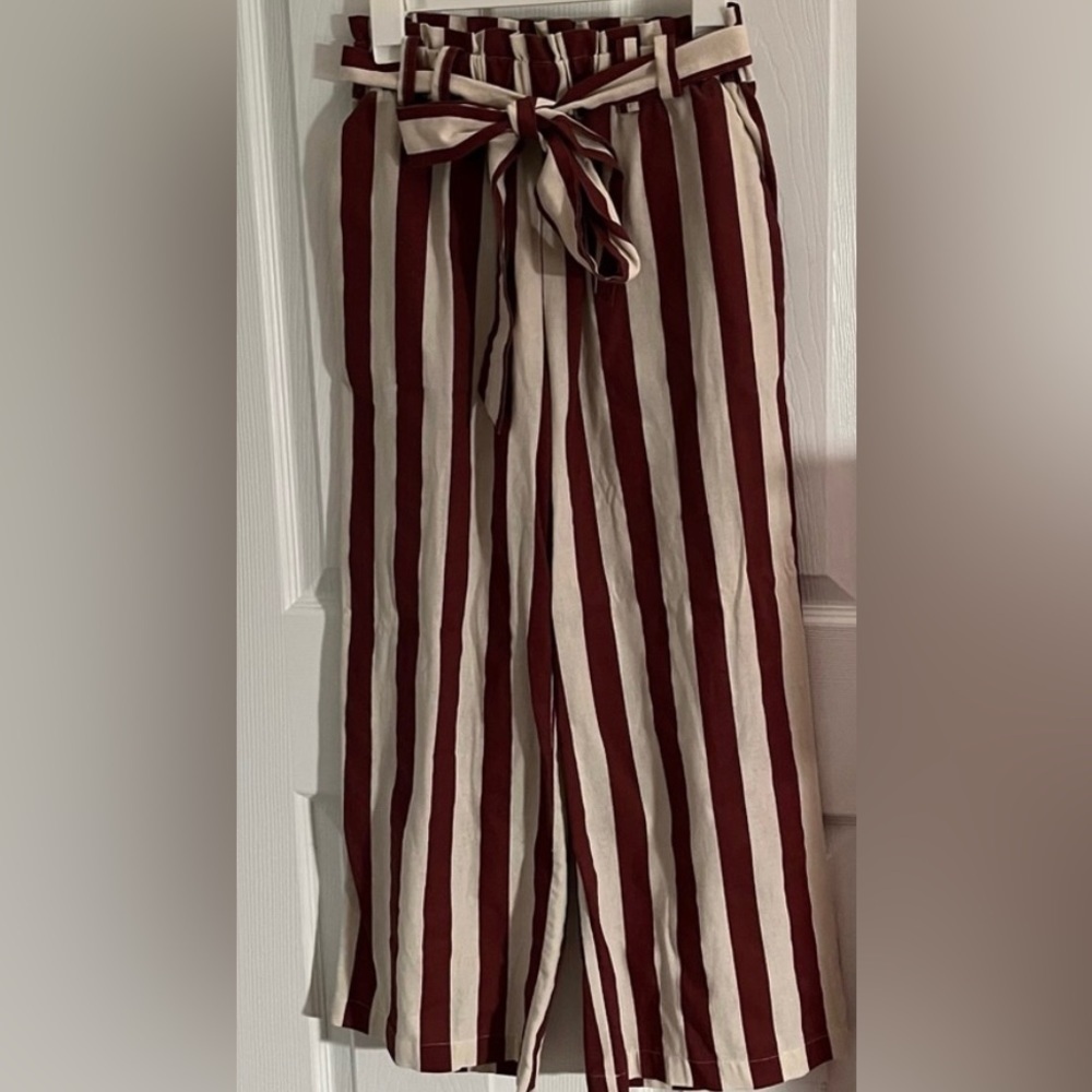 NWT Moon River High Waisted Striped Pants